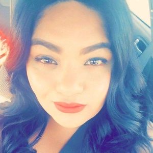 Meet your Posher, Erika